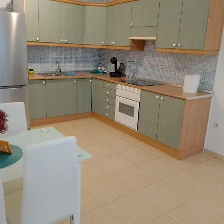 Somar Apartment *